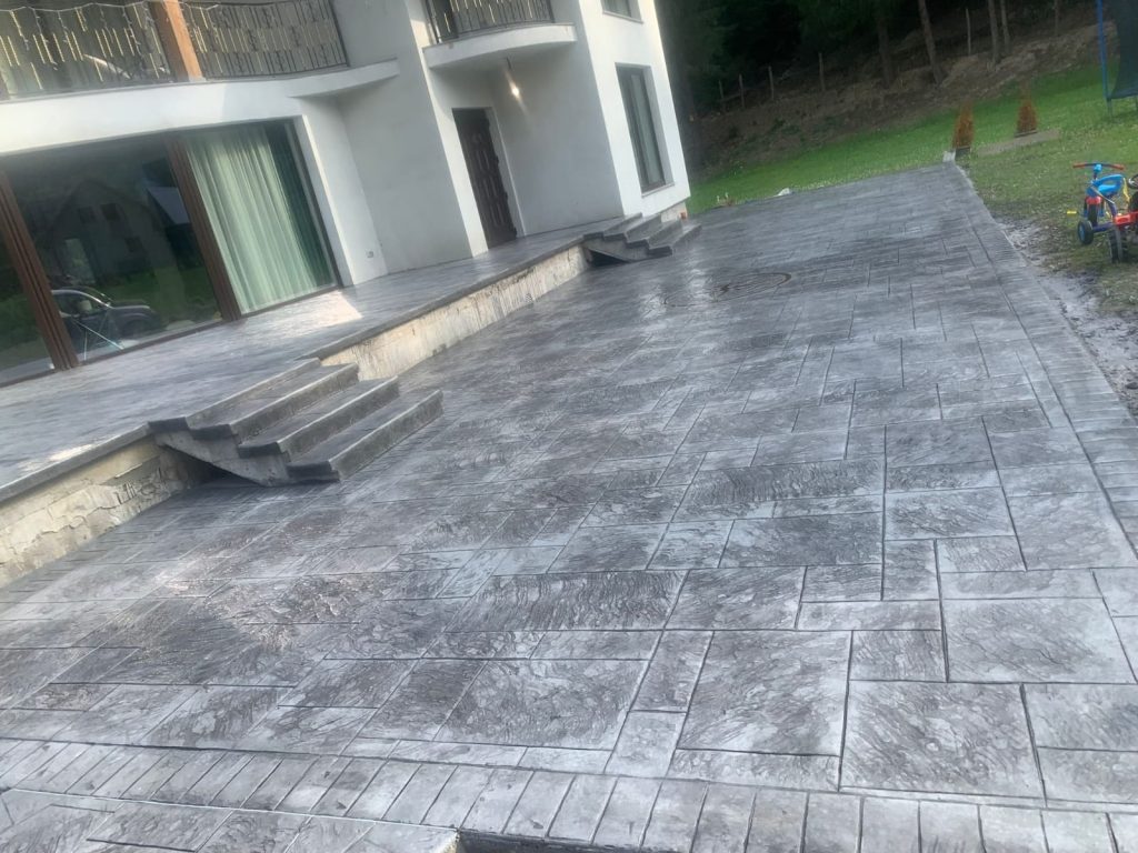 ILIE Beton amprentat alei private - strazi - terase (12)
