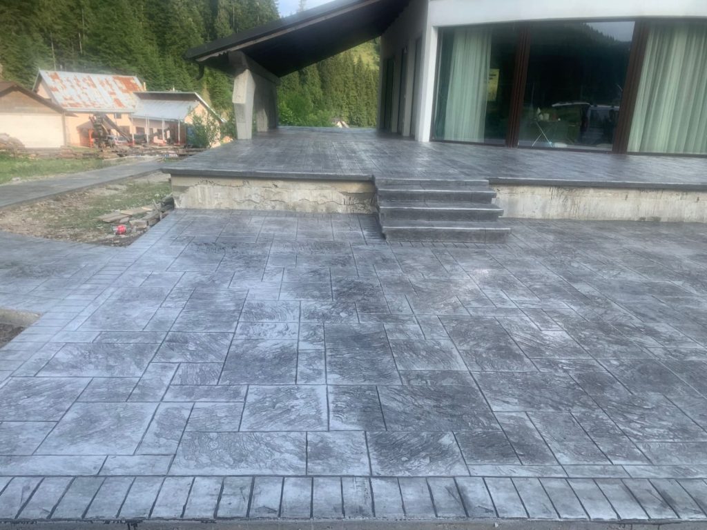 ILIE Beton amprentat alei private - strazi - terase (13)