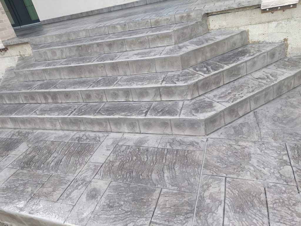 ILIE Beton amprentat alei private - strazi - terase Suceava (4)